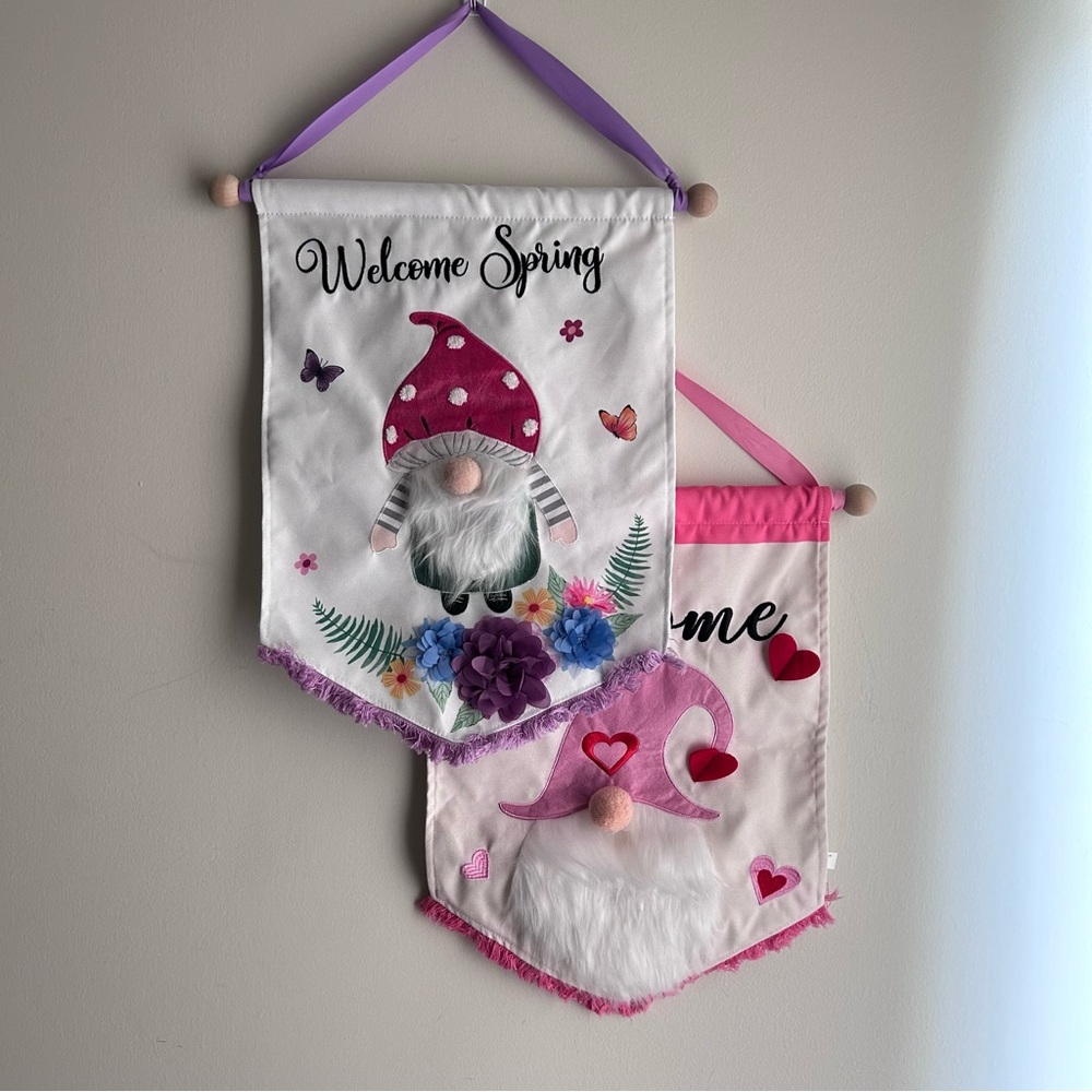 Gnome welcome signs - Spring & Valentines